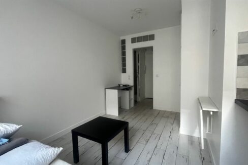 EI2-207_35toEQp4VNrFsLpaY4ntMA