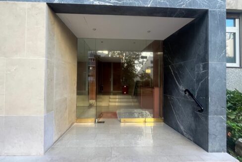 EI2-207_408aUOJ2zdfJj5f9qu-q3g