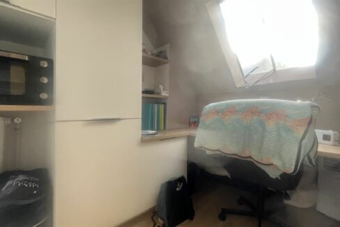 EI2-209_iFfw6xZnvNJWGLkOkrAvUg