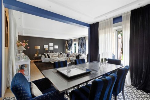 EI2-213_5akYghhxqNiP4EZmjgTzZg