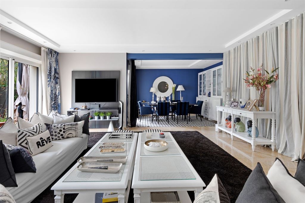 EI2-213_ID2_ij5DRoDscznxGKUsQw