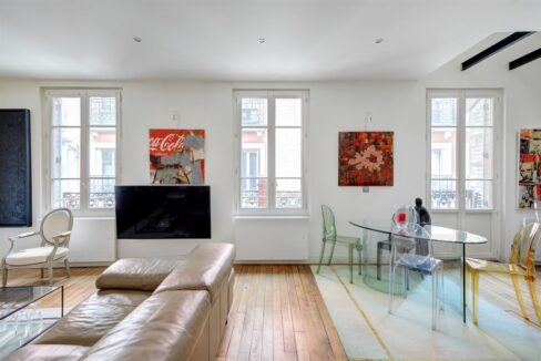 EI2-216_7PgFJCWyDUDJLLGcD6VxxQ