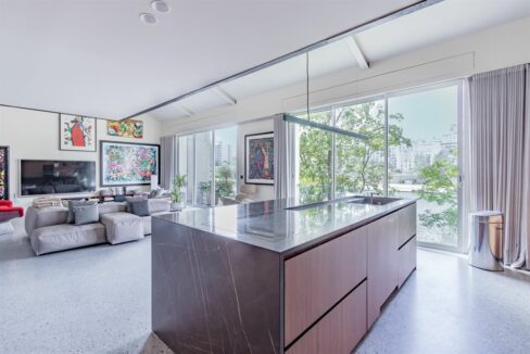 EI2-217_xFuK1AkJAuhVnQM13bAWNQ