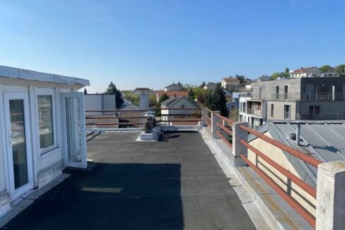 EI2-219_MM2Eqts8iwWK3XZa5Wz1ig