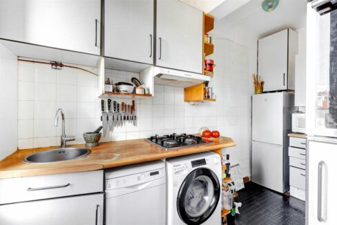 EI2-219_eqlVVGMVjdeFjFDMp4lWHQ