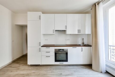 EI2-224_FfTFSDEhmhj-pYStLbQRSQ