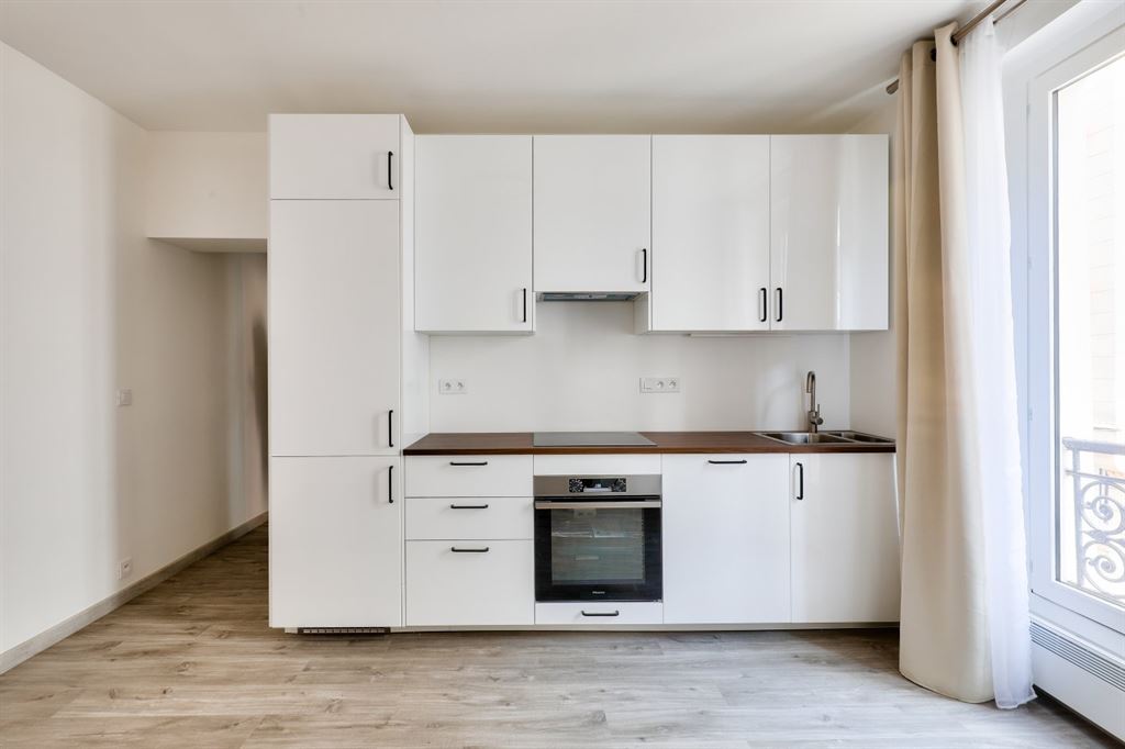 EI2-224_FfTFSDEhmhj-pYStLbQRSQ