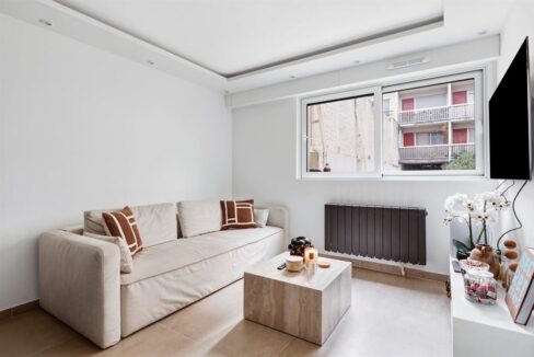 EI2-227_MxNhqF6g73cXGg5JHw90Dg