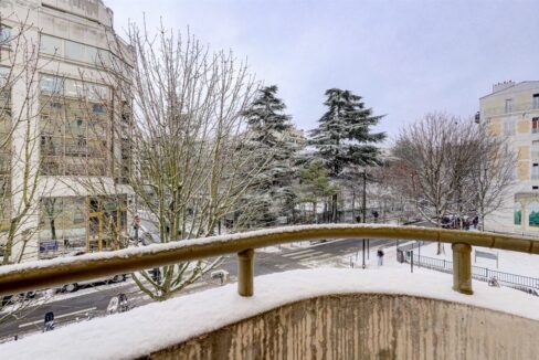 EI2-231_H4SrwzVxgevfMttlRLutyw