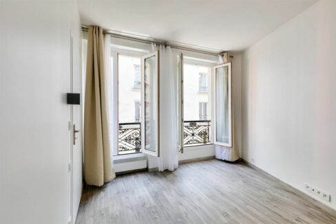 EI2-234_PKJlUfXSMyKhoByWgnXO9g