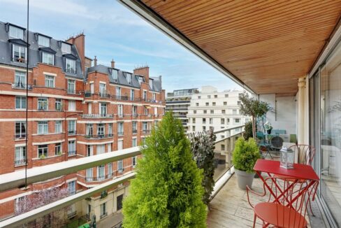 EI2-249_-Stq28nQ4n4SMdaw9E1sXQ