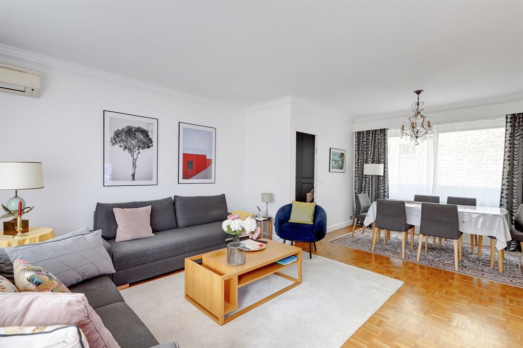 EI2-249_hxz_y8z2qGmOhZ6h4pgz7w