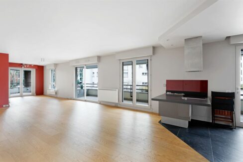 EI2-252_ezEBb8nBGSV4YnLFgDvSgw