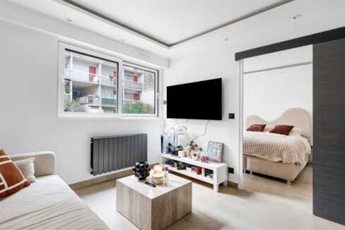 EI2-227_-e6nWMR0ZzGHlyI7ccDpdQ